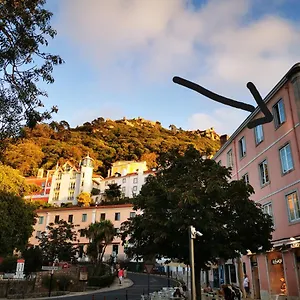 https://sintra-design-apartment_palacio-da-pena.hotels-lisbon-portugal.com